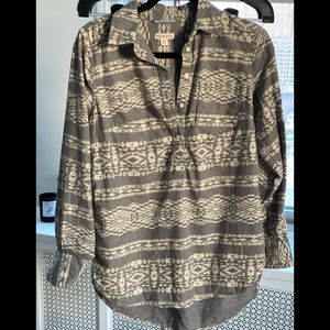 Gray and white tribal flannel